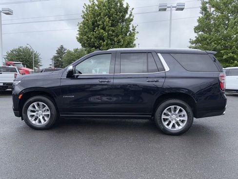Used 2023 Chevrolet Tahoe Premier AWD/4WD image 2