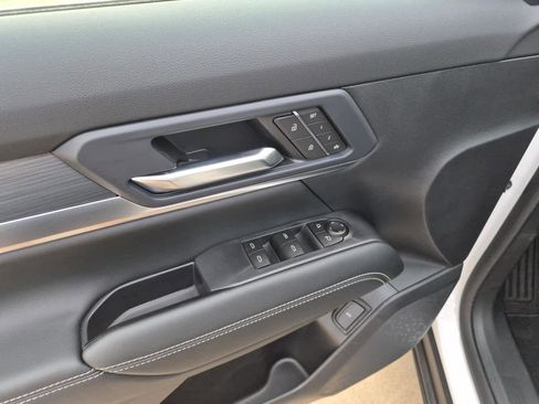 New 2026 GMC Terrain Elevation w/ Elevation Premium Package image 10