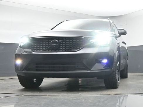 New 2026 Volvo XC40 B5 Ultra w/ Protection Package Premier AWD/4WD image 39
