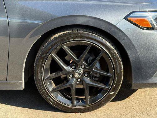 Used 2024 Honda Civic Sport image 17