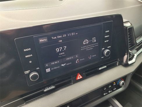 Used 2023 Kia Sportage LX image 13