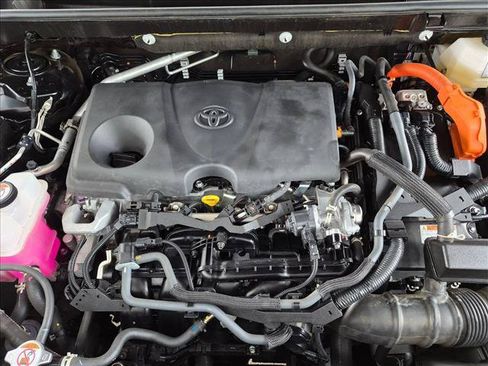 Used 2025 Toyota RAV4 XLE w/ Weather Package AWD/4WD image 22