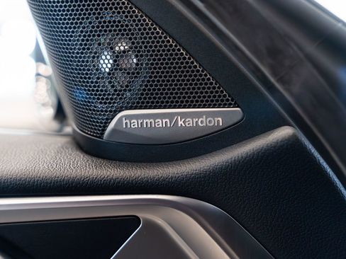 Used 2023 BMW M4 Coupe w/ Executive Package image 18