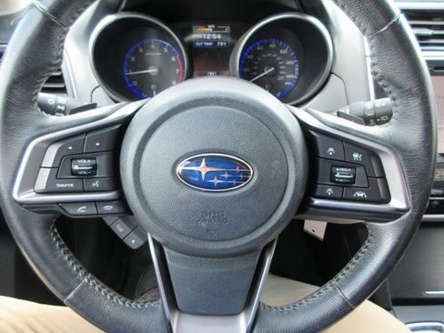 Used 2019 Subaru Outback 2.5i Premium w/ Popular Package #2 AWD/4WD image 24