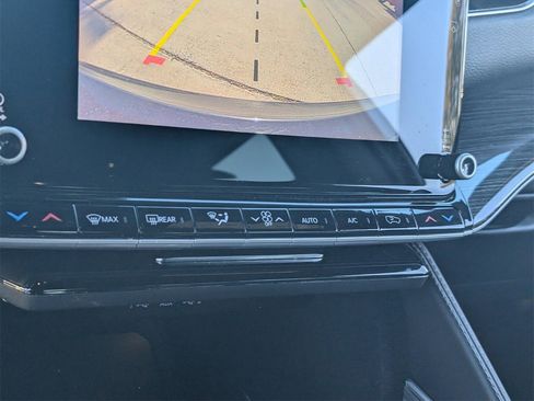 Used 2022 Jeep Wagoneer Series II image 16