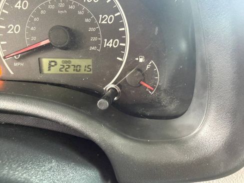 Used 2011 Toyota Corolla LE FWD image 13