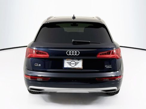 Used 2018 Audi Q5 2.0T Premium Plus w/ Premium Plus Package AWD/4WD image 6