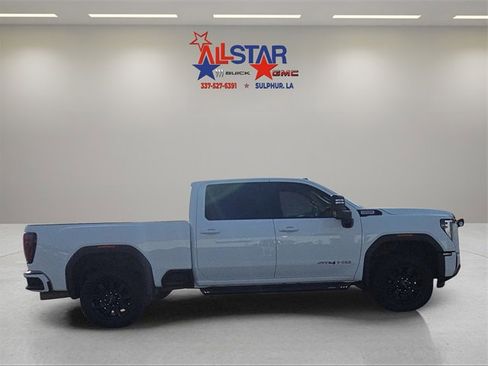 Used 2024 GMC Sierra 2500 AT4 w/ AT4 Preferred Package image 6