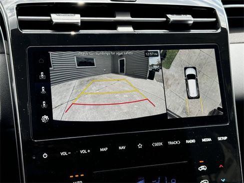 New 2024 Hyundai Tucson Limited image 23