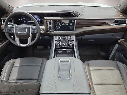 Used 2024 GMC Yukon Denali w/ Max Trailering Package AWD/4WD image 16