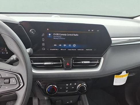 New 2026 Chevrolet TrailBlazer LT w/ Driver Confidence Package FWD image 11