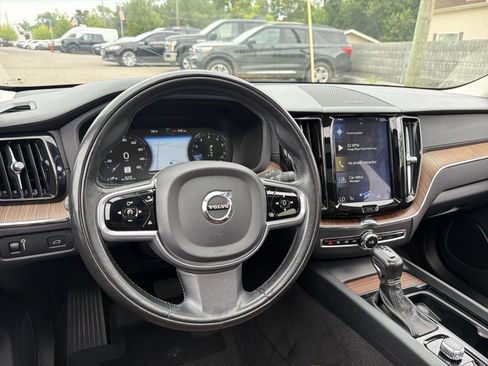 Used 2019 Volvo XC60 T6 Inscription w/ Protection Package AWD/4WD image 14