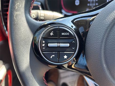 Used 2025 Kia Soul GT-Line image 23