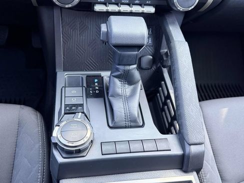 Certified 2026 Toyota Tacoma SR5 AWD/4WD image 6
