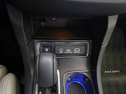 Used 2024 Subaru Ascent Limited w/ Technology Package image 52