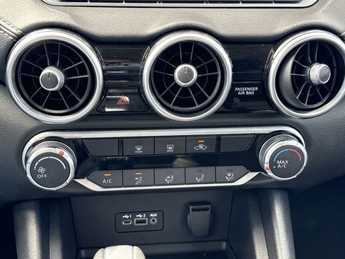 Used 2023 Nissan Sentra SV image 15