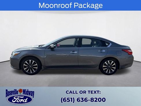 Used 2016 Nissan Altima 2.5 SL w/ 2.5 Technology Package FWD image 4