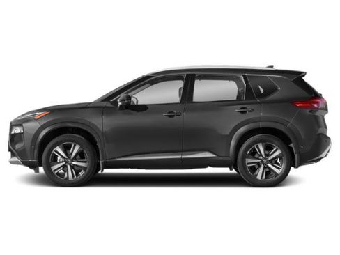 Used 2021 Nissan Rogue Platinum image 3