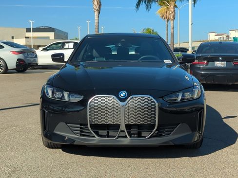 Used 2025 BMW i4 eDrive40 w/ Parking Assistance Package image 3