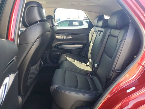 Used 2022 Genesis GV70 2.5T w/ Select Package AWD/4WD image 13