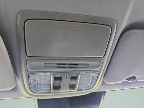 Used 2019 Honda CR-V EX image 15