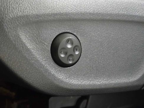 Used 2026 Mercedes-Benz GLE 350 4MATIC image 26