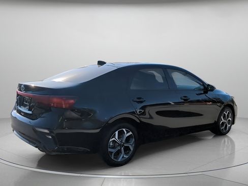 Used 2020 Kia Forte LXS image 28