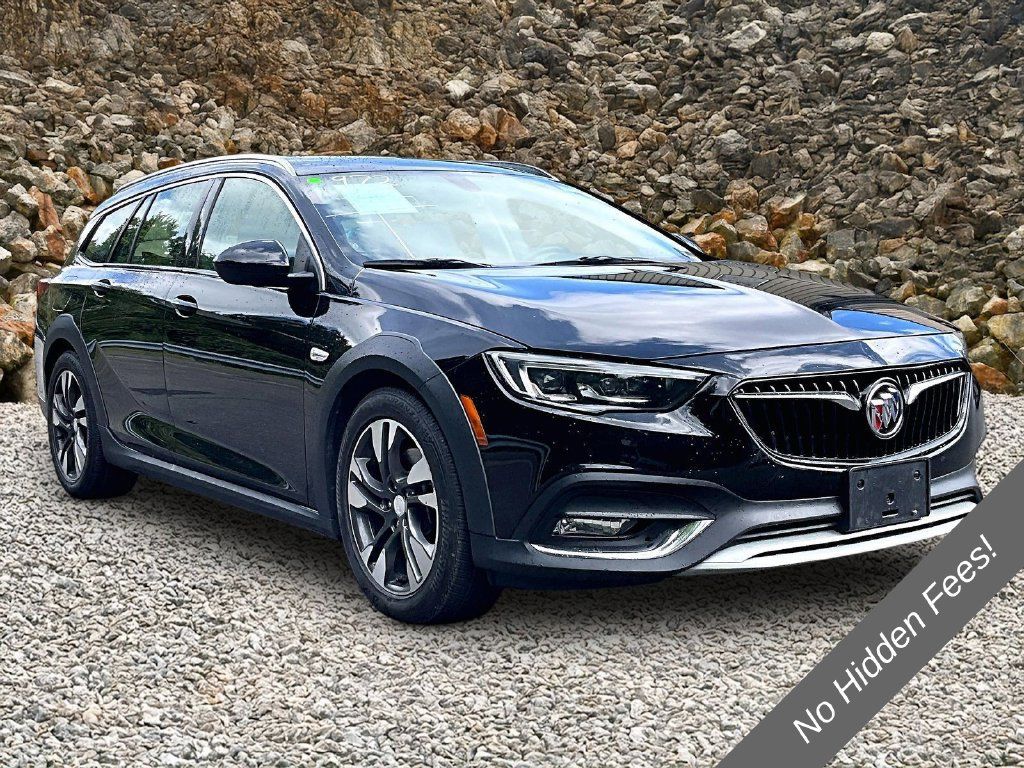 Used 2018 Buick Regal Essence w/ Driver Confidence Package #1 AWD/4WD image 10