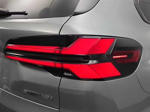 New 2026 BMW X5 xDrive40i w/ M Sport Package AWD/4WD image 33