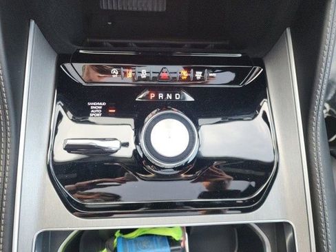 New 2026 Jeep Grand Wagoneer Limited w/ Premium Group II image 9