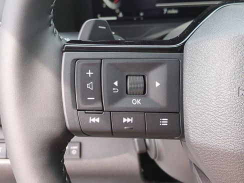 New 2026 Nissan Pathfinder Platinum w/ Accent Package FWD image 19