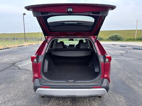 Used 2024 Toyota RAV4 Adventure AWD/4WD image 20