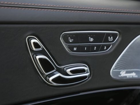 Used 2020 Mercedes-Benz Maybach S 650 image 16
