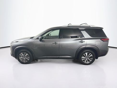 Used 2022 Nissan Pathfinder SL FWD image 4