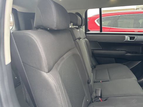 Used 2025 Hyundai Santa Fe SE AWD/4WD image 33