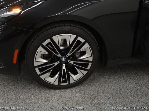 Used 2024 BMW 530i w/ M Sport Package image 46