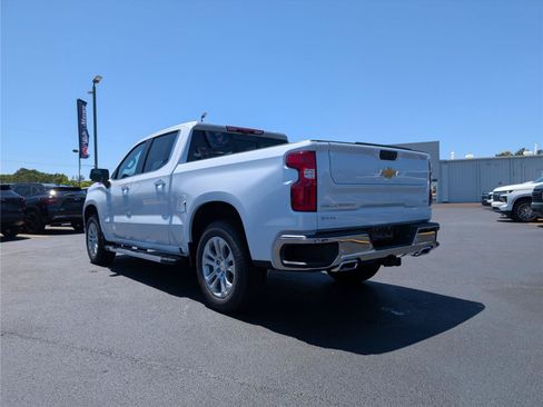 New 2026 Chevrolet Silverado 1500 LTZ w/ LTZ Premium Package AWD/4WD image 10