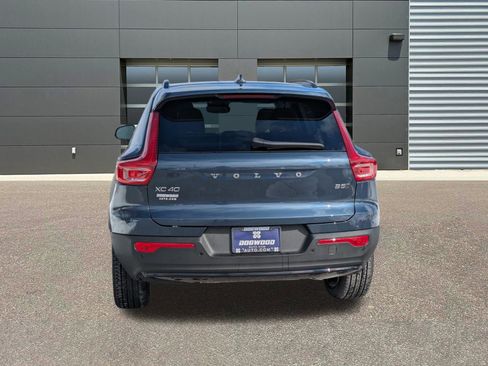 New 2026 Volvo XC40 B5 Ultra w/ Protection Package Premier image 6