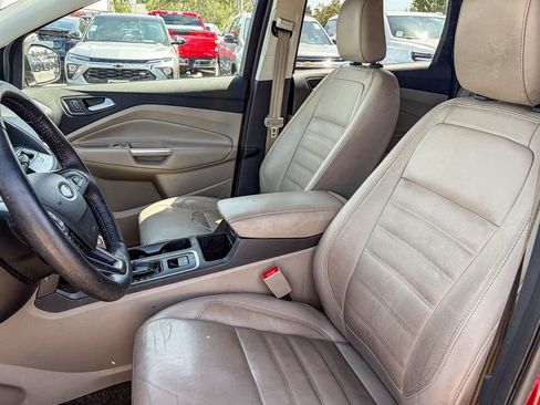 Used 2018 Ford Escape SEL AWD/4WD image 8