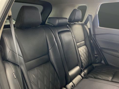 Used 2021 Nissan Rogue Platinum FWD image 25