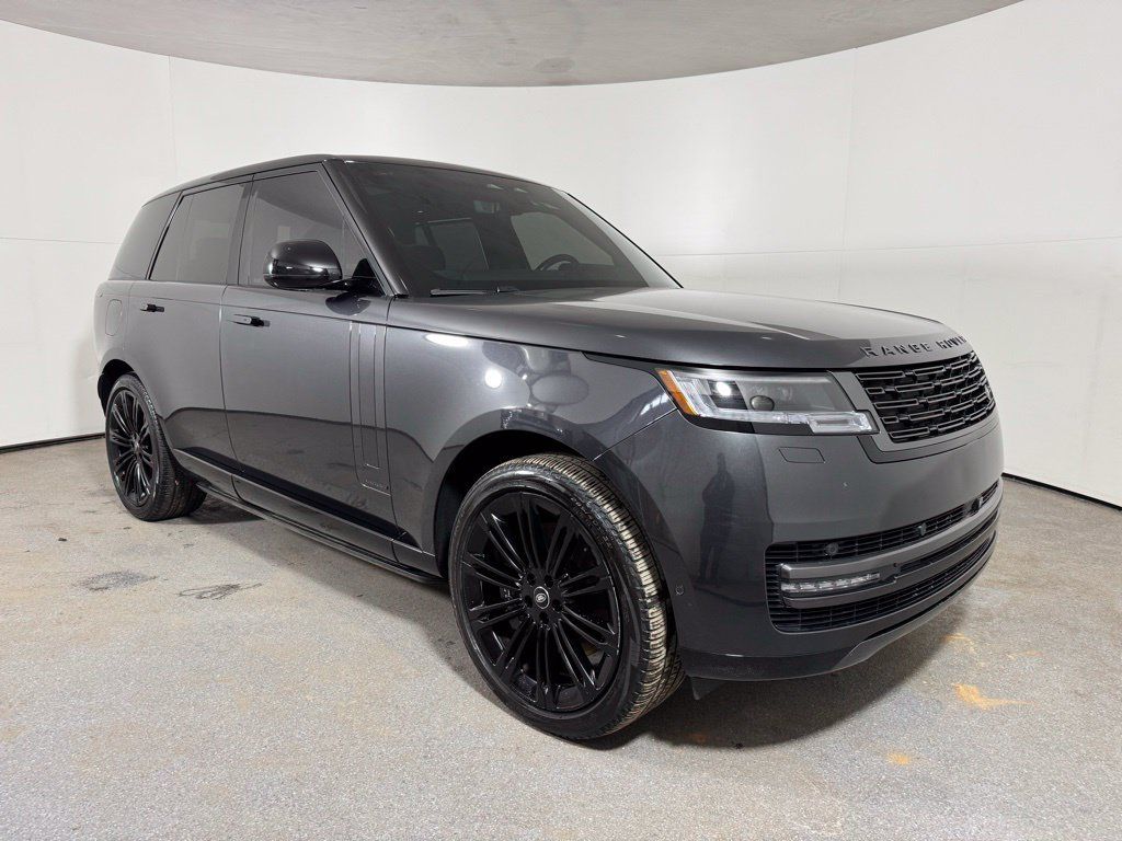 Used 2024 Land Rover Range Rover Autobiography AWD/4WD image 3