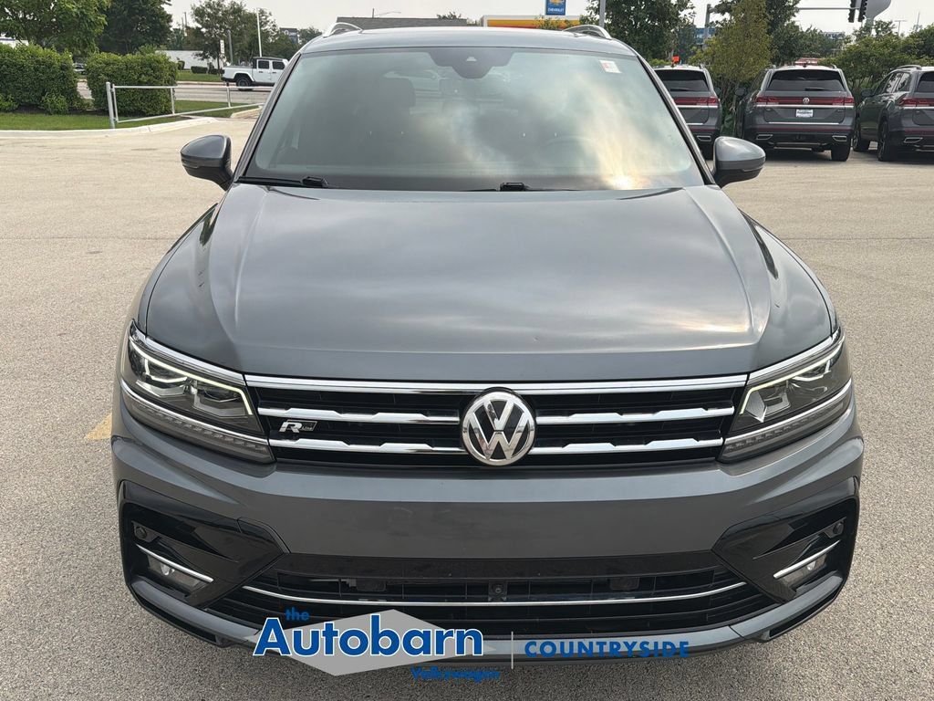 Used 2020 Volkswagen Tiguan SEL Premium R-Line AWD/4WD image 2