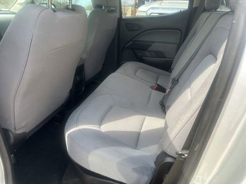 Used 2018 Chevrolet Colorado W/T w/ WT Convenience Package image 17