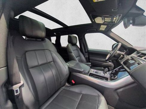Used 2018 Land Rover Range Rover Sport HSE AWD/4WD image 12
