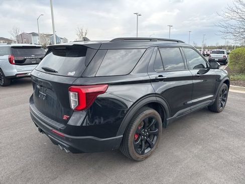 Used 2023 Ford Explorer ST w/ Equipment Group 401A image 7