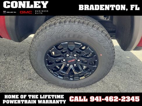 New 2026 GMC Canyon Elevation w/ Convenience Package image 8