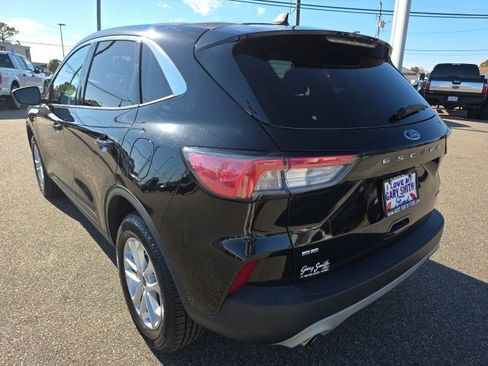 Used 2021 Ford Escape SE w/ Convenience Package image 6