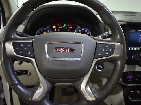 Used 2019 GMC Terrain Denali w/ Advanced Safety Package image 16