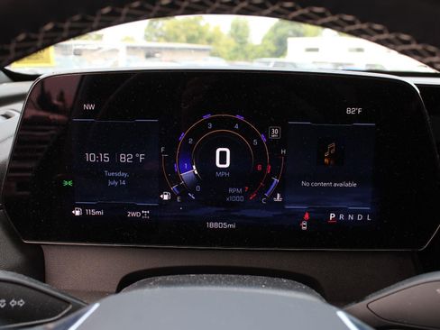Used 2026 Chevrolet Traverse LT AWD/4WD image 11