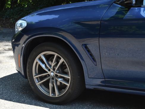 Used 2019 BMW X4 xDrive30i w/ M Sport Package 2 AWD/4WD image 13